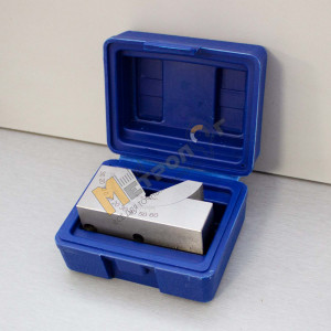 Призма угловая регулируемая АР46 (102х49х46)