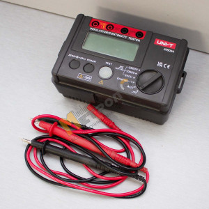 Мегаомметр UNI-T UT502A 